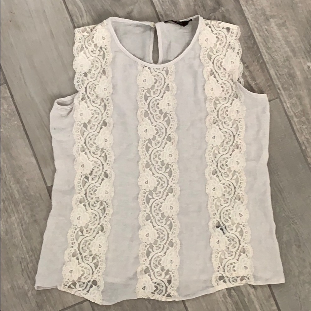 Top with lace details